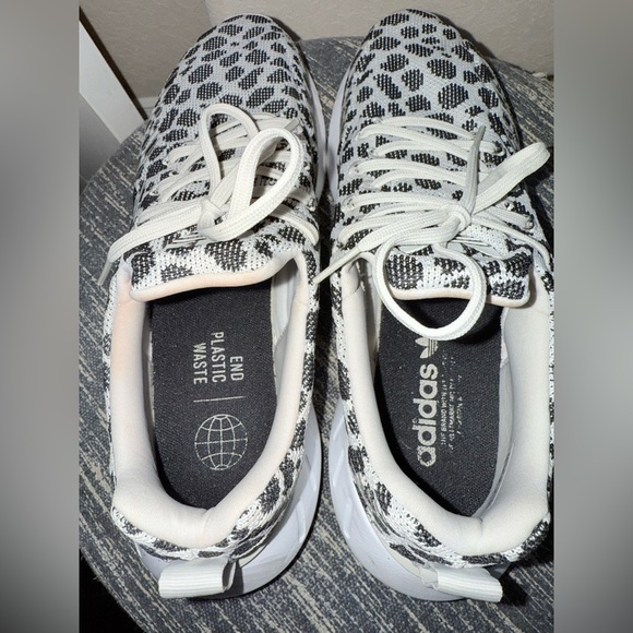 Adidas Animal Print Sneakers - Picture 4 of 6